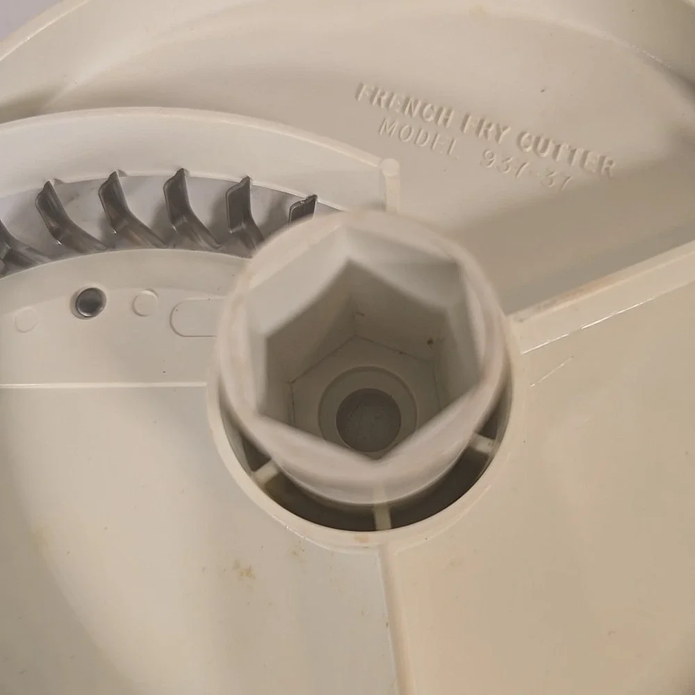 Oster Kitchen Center French Fry Cutter 937-37 Food‎ Processor Attachment